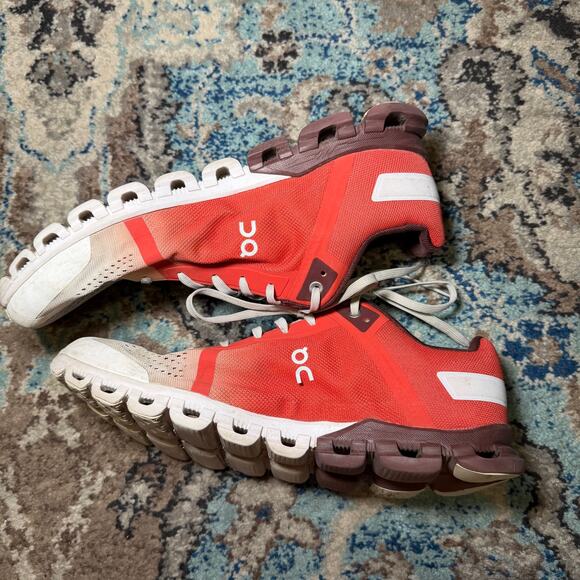 On Cloud running shoe womens 11 - Picture 2 of 8